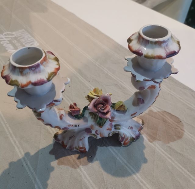 Candelabro in ceramica lavorata