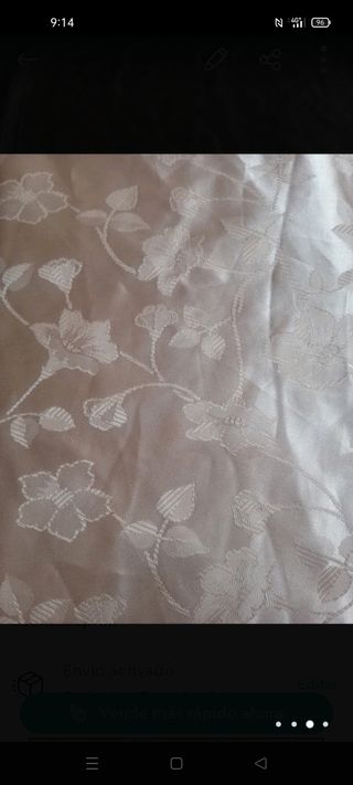 cortinas color salmón raso.