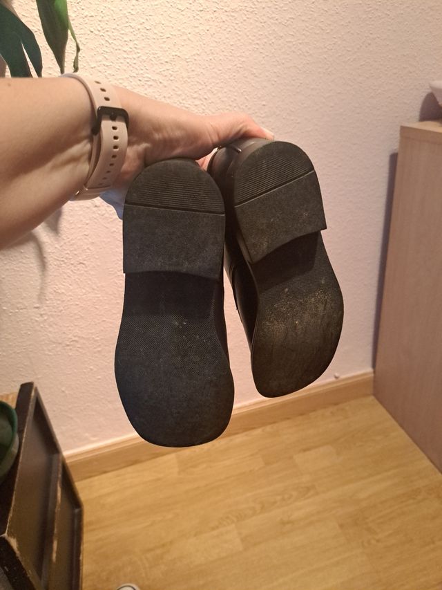 Zapato cordones azul marino número 36