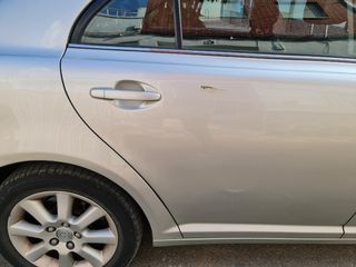 Toyota Avensis 2005