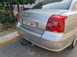 Toyota Avensis 2005