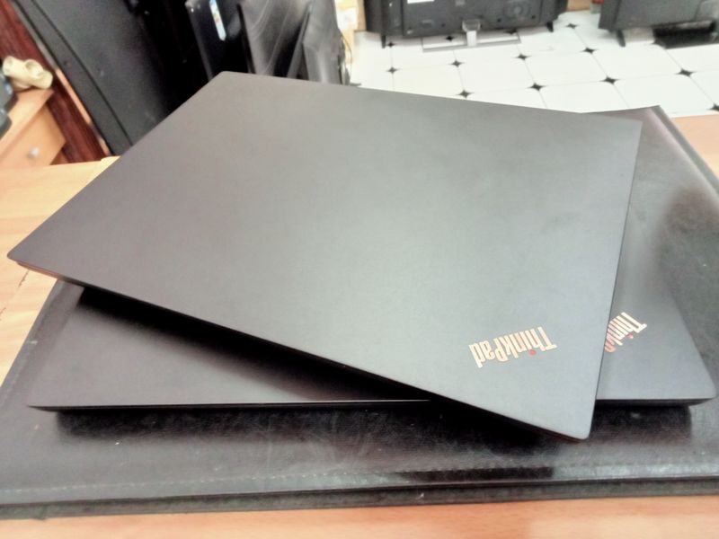 Portatiles lenovo Thinkpad E14 i5 10ª gen 2mano afbeelding 3