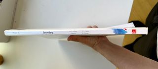 Dos libros Music A Secondary  y regalo workb