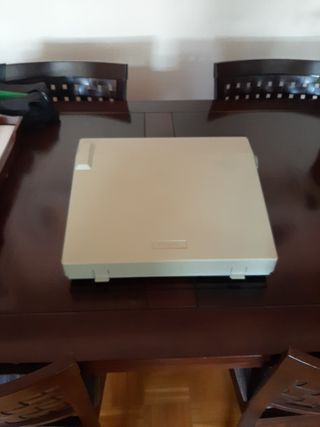 máquina de escribir eléctrica