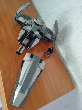 Star Wars set Lego 7663 Sith Infiltrator.