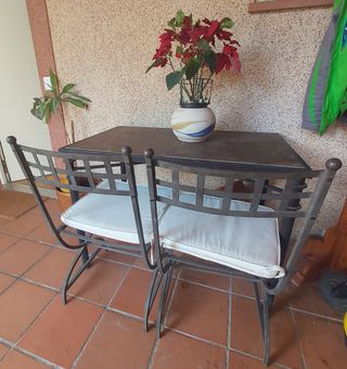 Estantería forja y pizarra