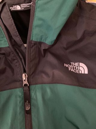 Cortavientos The north face niño talla 10-12