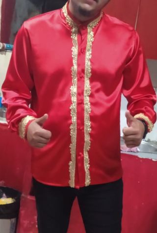 camisa roja