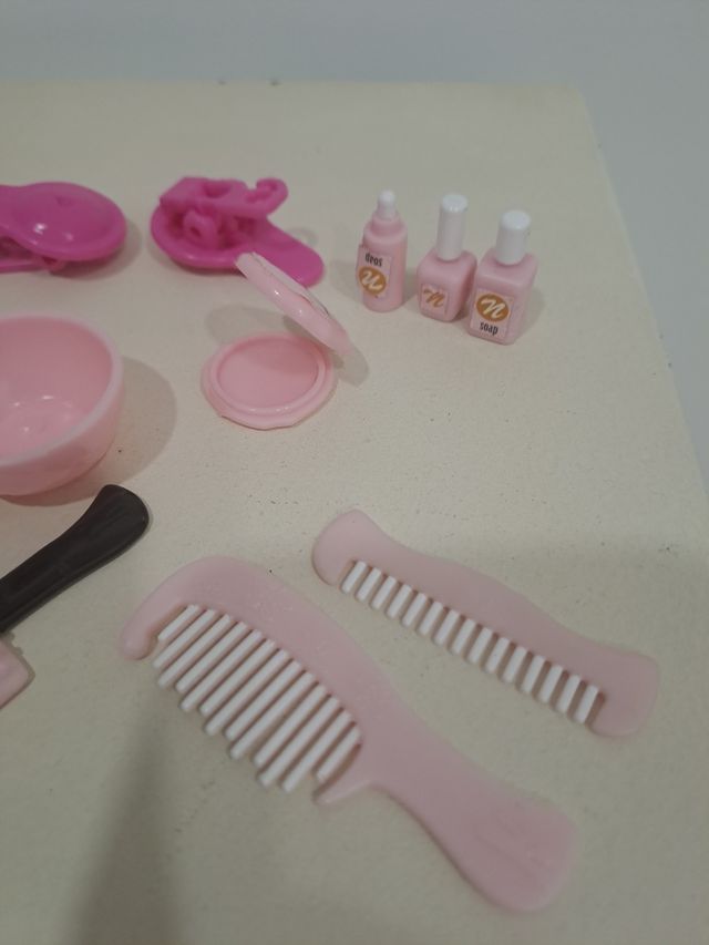 Accessori Nenuco o Barbie