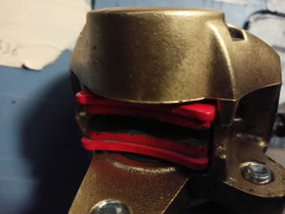 Pinza de freno brembo ajp