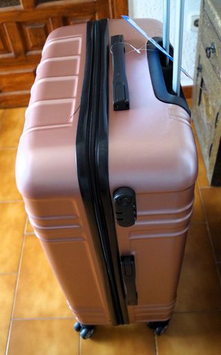 4 Maletas 1 x 23kg + 1 x 20kg + 1 x 10kg + 1 x 8kg