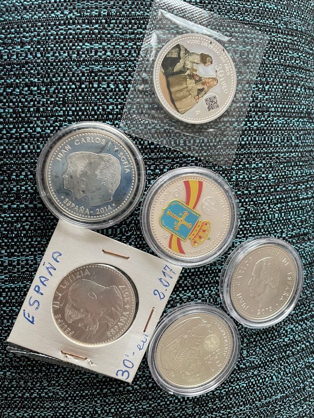 Lote de 8 monedas de plata de 30€