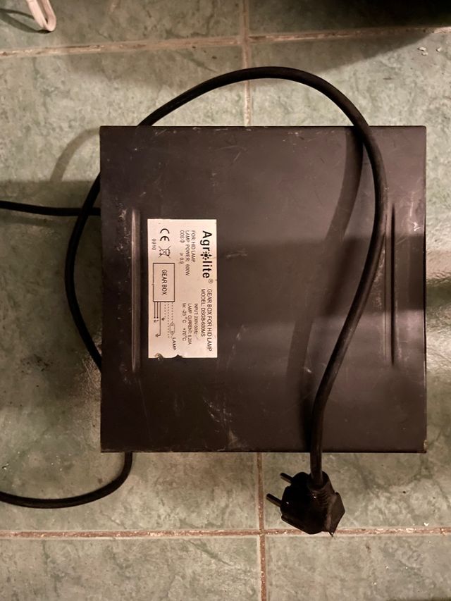 Fuente alimentación lámparas HID (sodio)