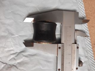 4 GOMAS SILENTBLOCK AMORTIGUADOR 14mm