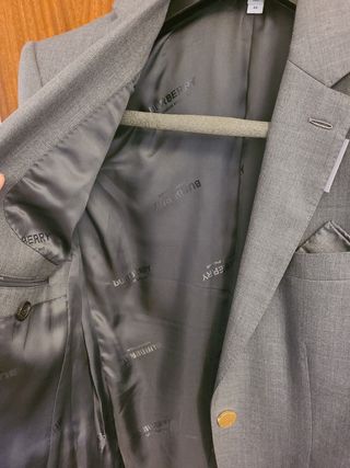 Blazer burberry original talla 48 