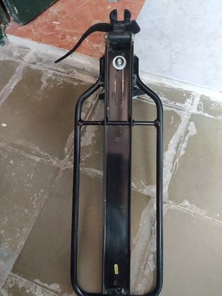 alforja con soporte para tija