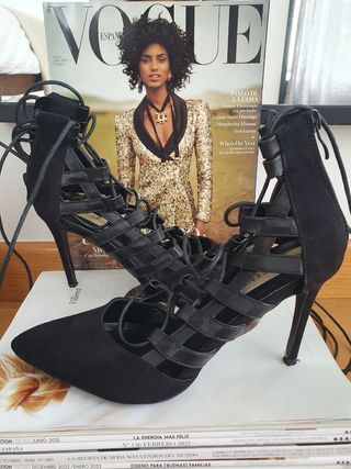 Zapato negro tacón tiras Talla 39 Top Queens