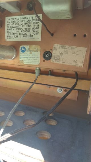 Mueble Radio antigua Motorola