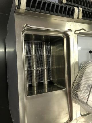 Freidora a gas nueva