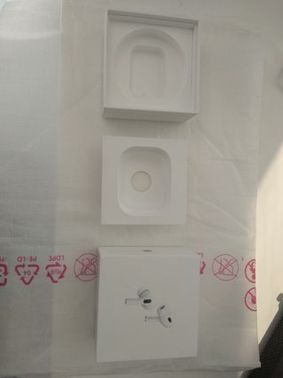 CAJA VACÍA AIRPODS PRO