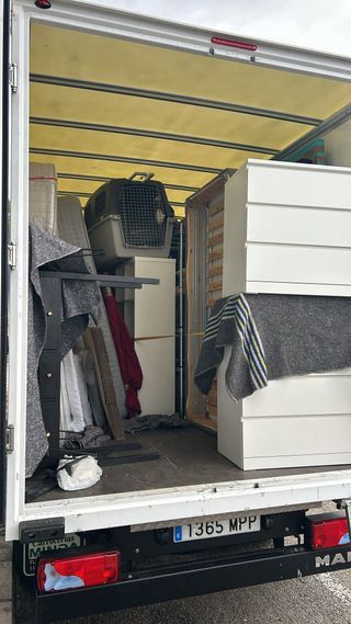 portes y mudanzas económicas