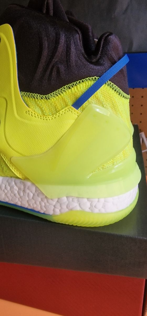 scarpe da basket 54 e 2 terzi nuove D Rose 7 prime