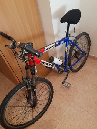 Bicicleta BH Sierra Nevada.