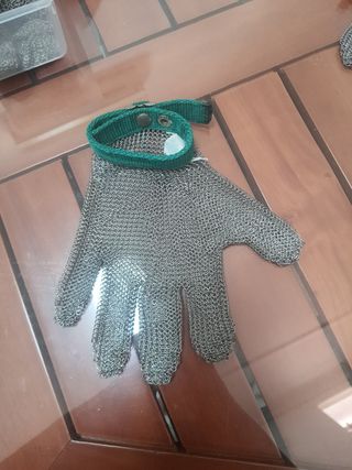 guante carnicero talla mediana