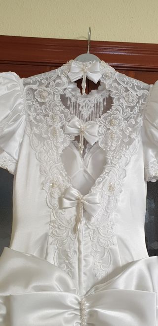 Vestido novia, blanco, raso pedreria