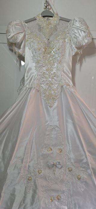 Vestido novia, blanco, raso pedreria