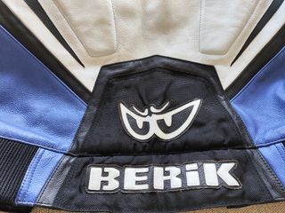 Mono de cuero para moto Marca Berik