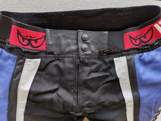 Mono de cuero para moto Marca Berik