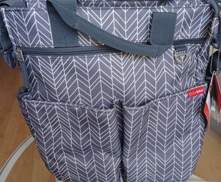 Bolso cambiador skip hop