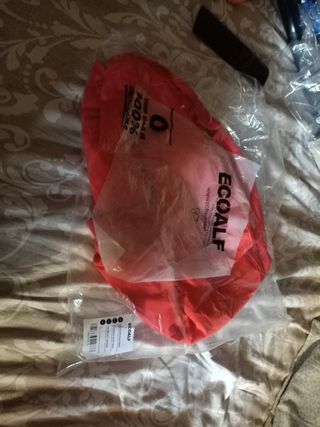 chaleco de ciclista marca ECOALF