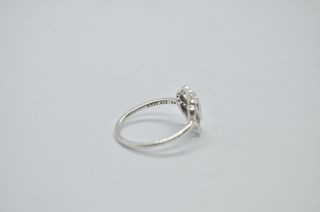 Anillo Pandora Rosas delicadas con Circonitas