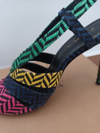 Sandalias Zara