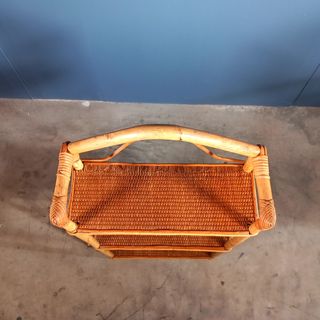 estantería-de-bambú-y-ratán-años-70