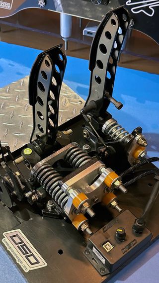 Pedales simracing Derek Speare Designs