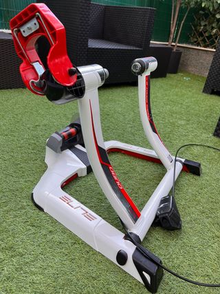 Rodillo Elite Qubo Power Mag Smart B+