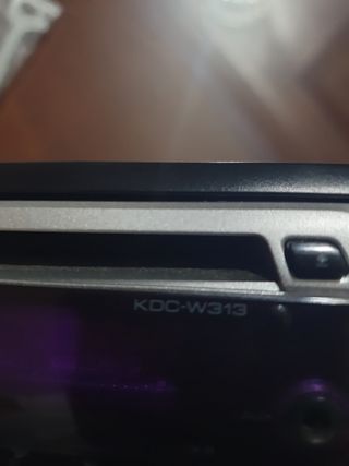 radio CD de coche  lo que se ve marca kenwood