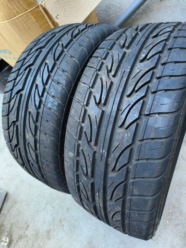 Neumáticos 205-40r17 de segunda mano por 100 EUR en Valladolid en WALLAPOP