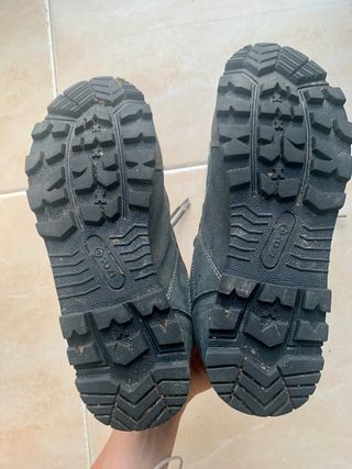 Botas de montaña, trekking, impermeable