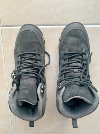 Botas de montaña, trekking, impermeable