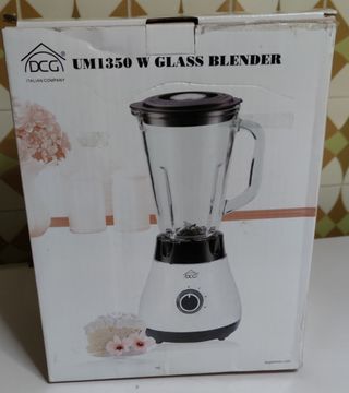 frullatore con bicchiere di vetro
