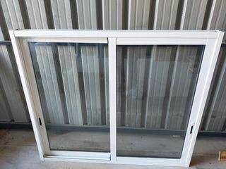 Ventana corredera aluminio 