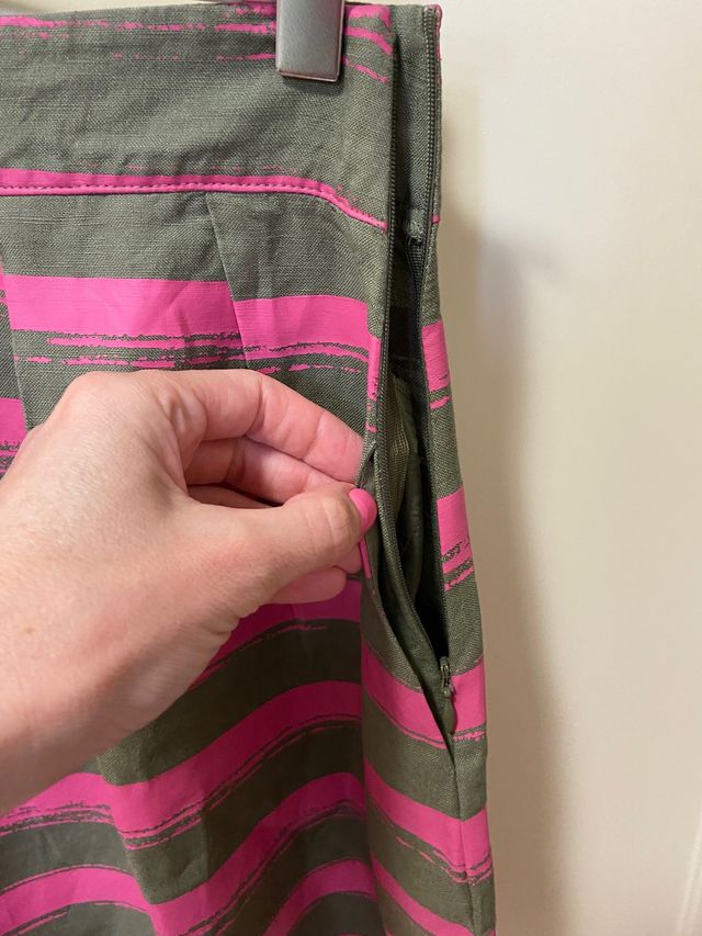 Falda corta mujer marca Adolfo Domínguez