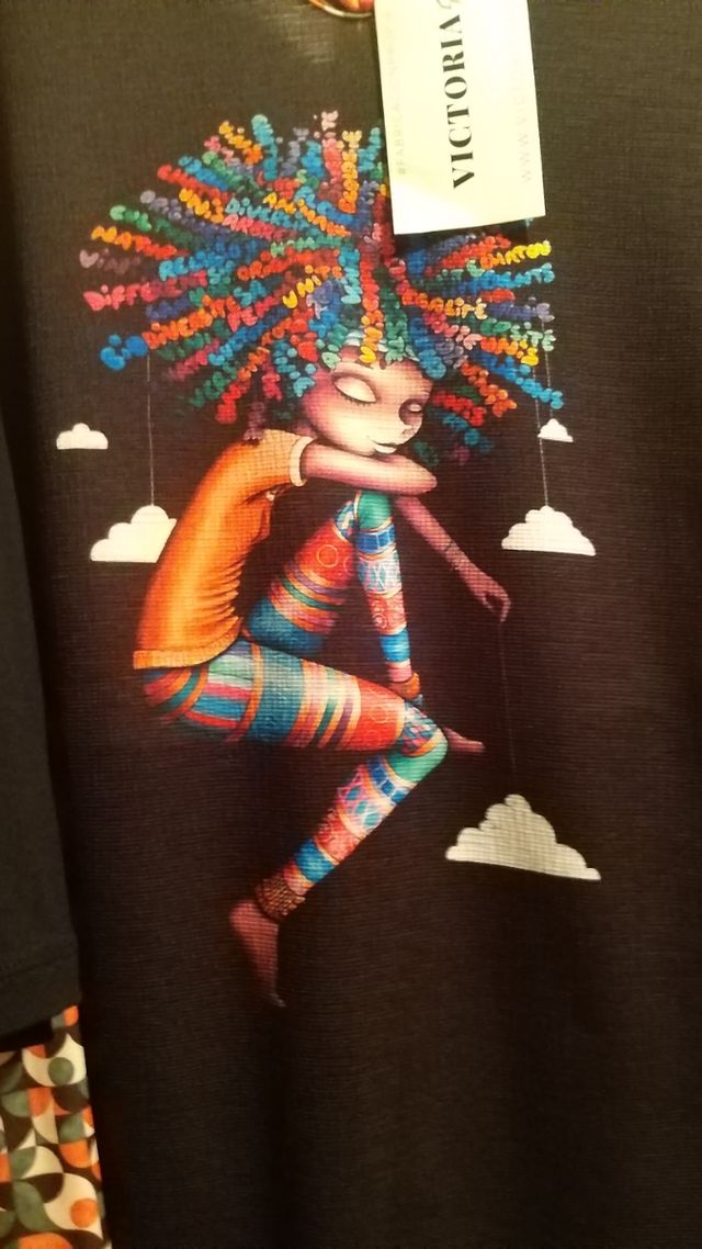 Locura camiseta Peluca Victoria56