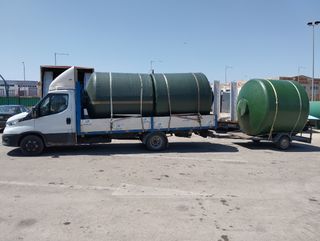 Piscina 6.70 x 3.00 poliéster fibra Casariche