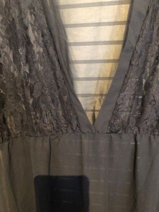 Salto de cama camisón corto encaje
