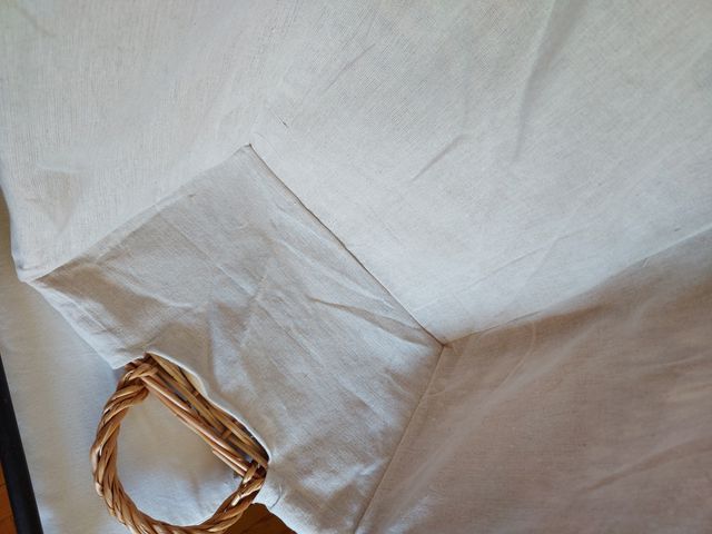 Cesta de mimbre rectangular